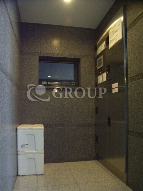 ルーブル中野坂上弐番館の物件外観写真