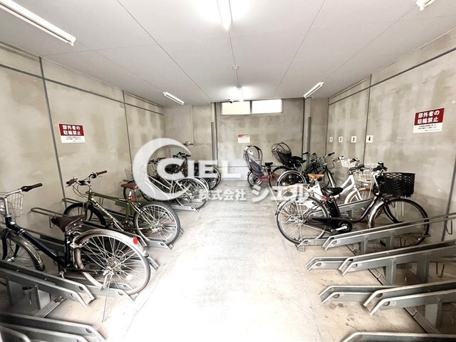 プレジールSの物件外観写真