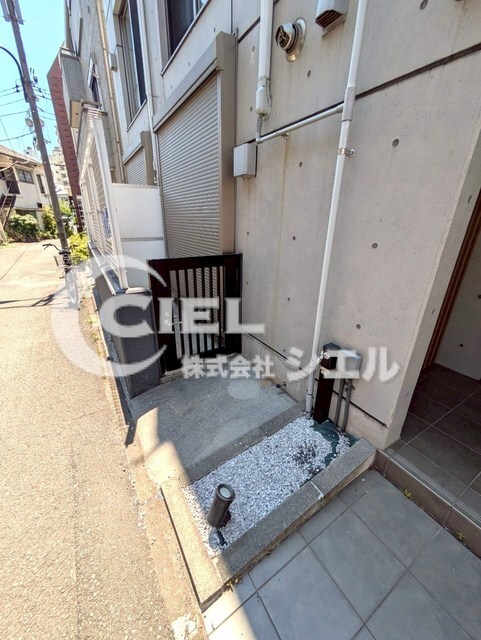 リード南大塚の物件外観写真