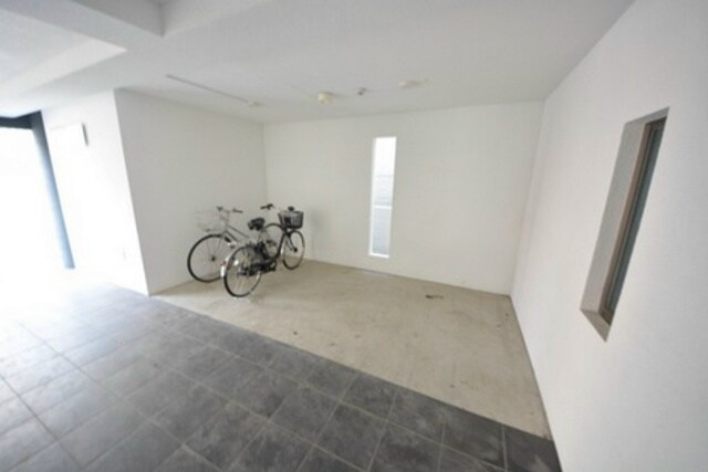 ミレニアス西荻の物件外観写真