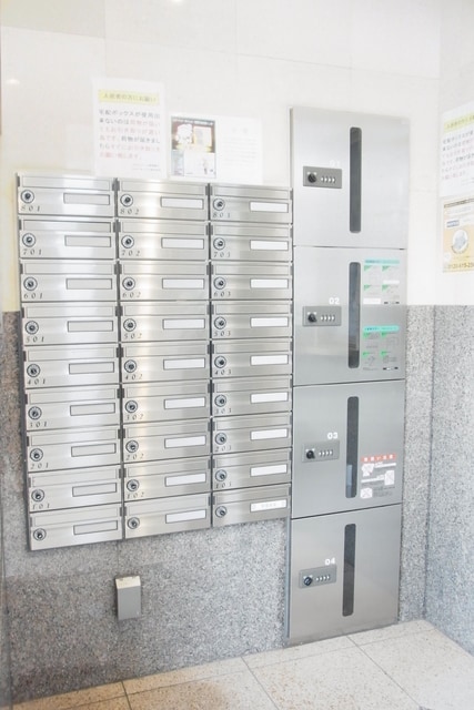 スカイコート護国寺の物件外観写真