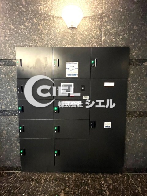 ルーブル王子本町の物件外観写真