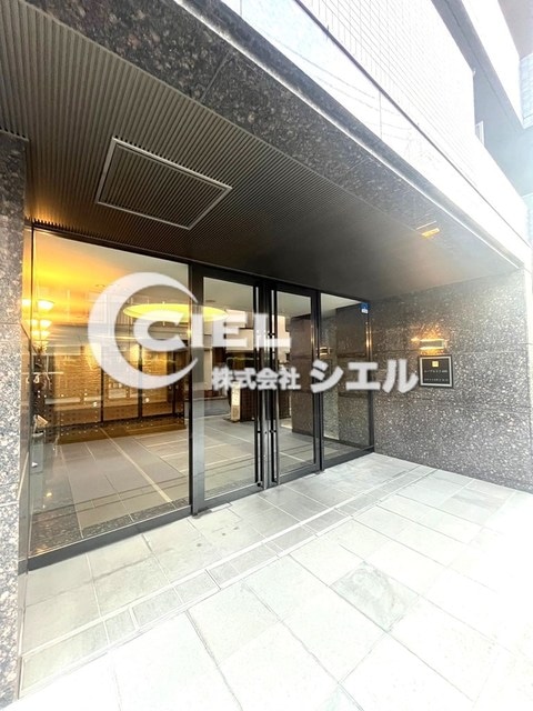 ルーブル王子本町の物件外観写真