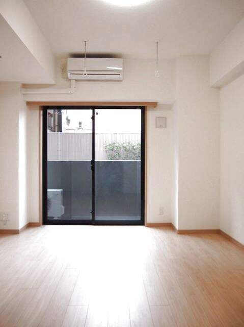 ルーブル高田馬場参番館の物件内観写真