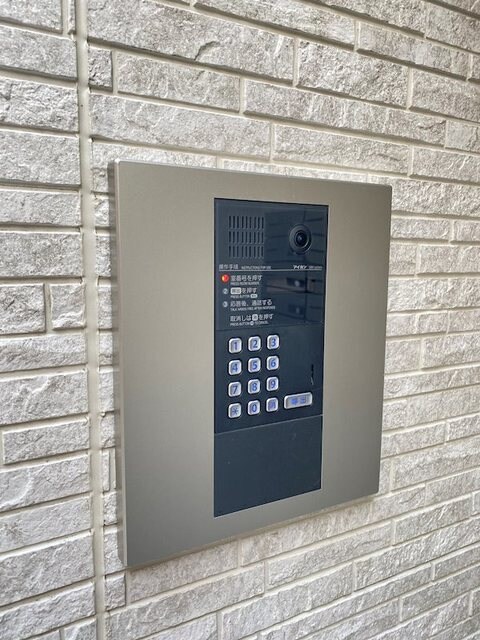 セレリア春日町の物件外観写真