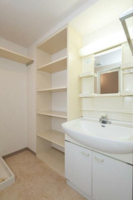 ドエル新都の物件内観写真