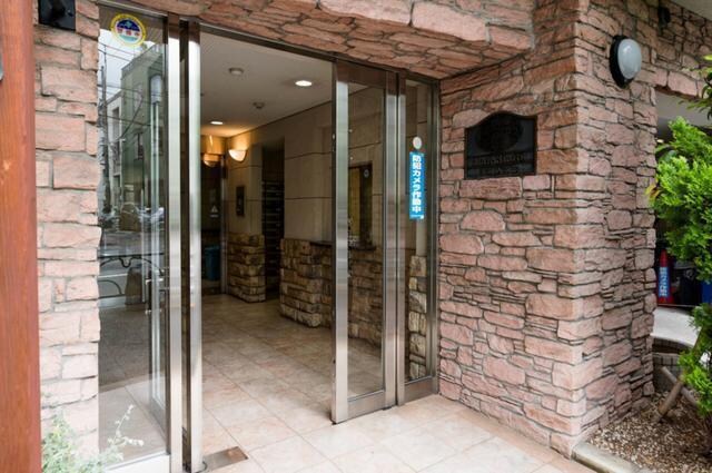 メインステージ本駒込駅前の物件外観写真