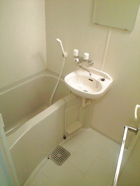 メインステージ本駒込駅前の物件内観写真