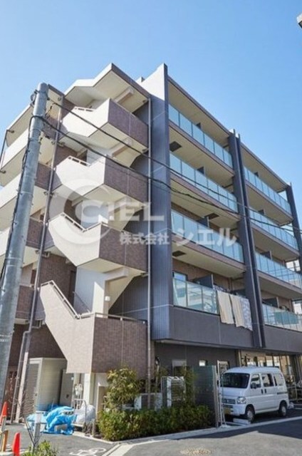 サイクラメント鷺宮の物件外観写真