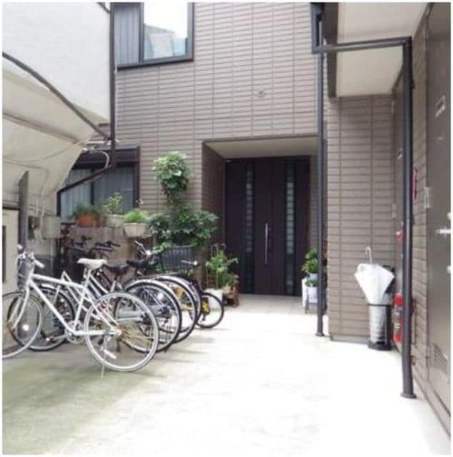 エバーハイツ大山の物件外観写真