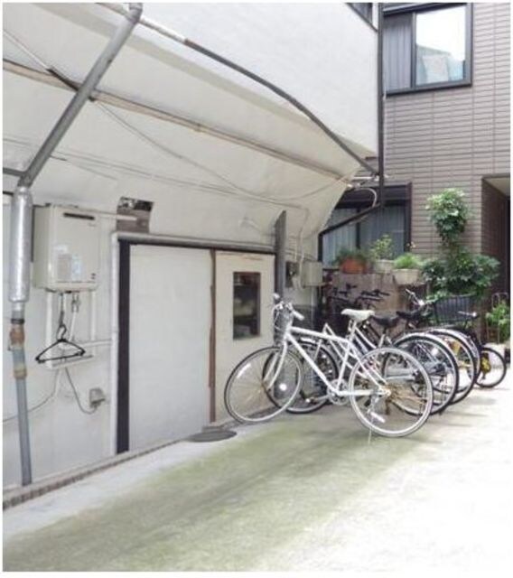 エバーハイツ大山の物件外観写真