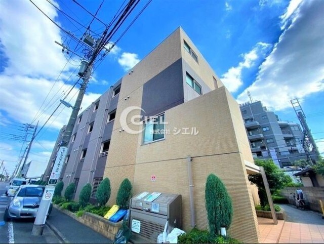 セシリアの物件外観写真