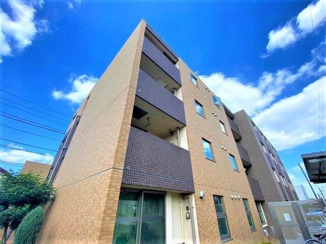 セシリアの物件外観写真