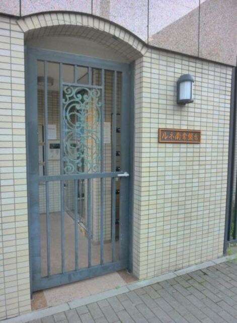 ルネ南常盤台の物件外観写真