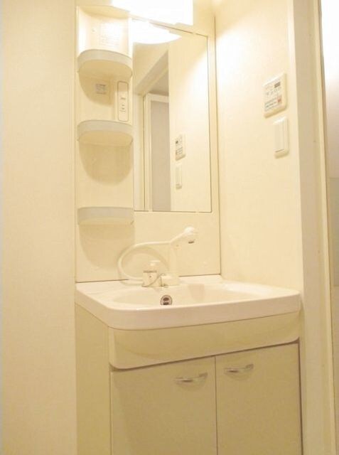 RESPECT　THREEの物件内観写真