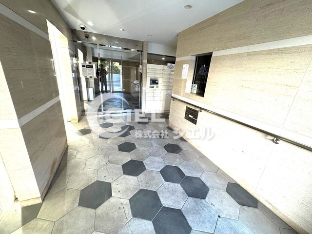 AZEST北赤羽の物件外観写真