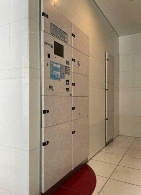 ガーラ・ステーション新宿御苑前の物件外観写真