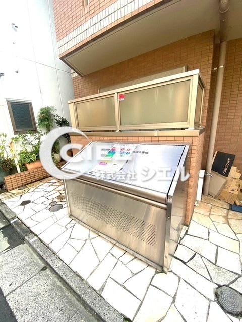 ニューキャッスル中野新橋の物件外観写真