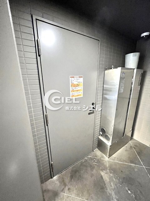 LUMEED中野坂上の物件外観写真