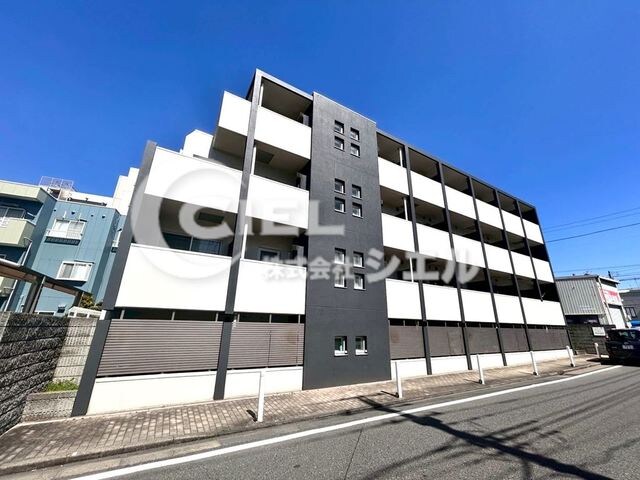 パレ・ホームズ西高島平の物件外観写真