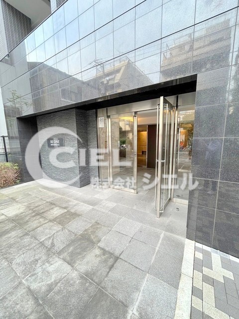 レオーネ南千住の物件外観写真