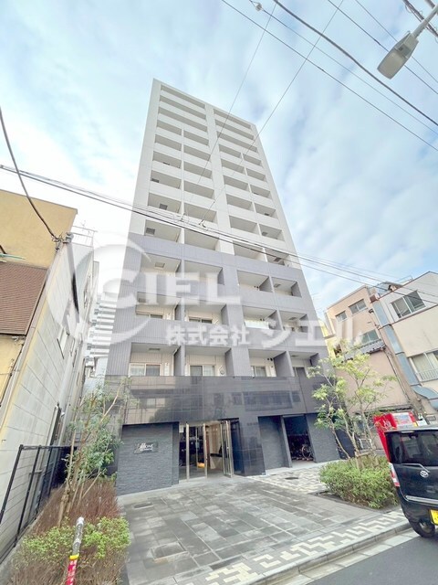 レオーネ南千住の物件外観写真