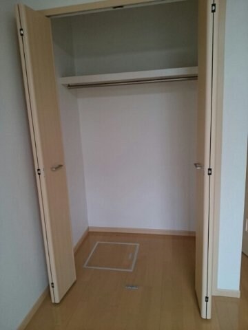 シャロル若里の物件内観写真