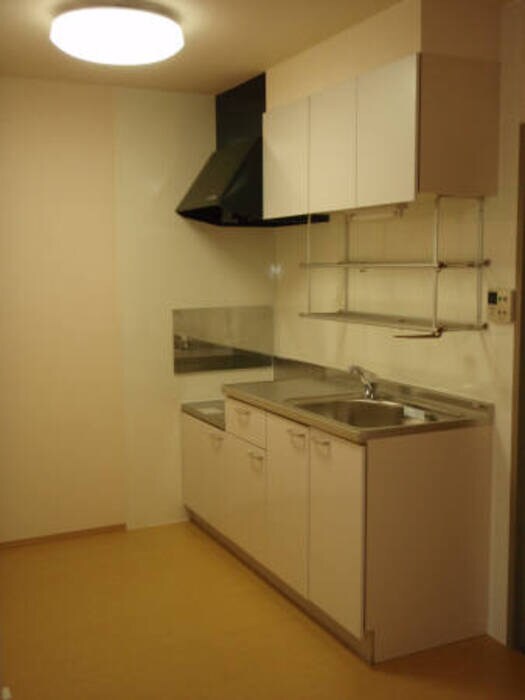 中御所グランバレー Ａの物件内観写真