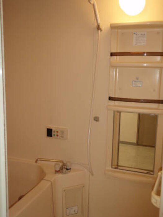 中御所グランバレー Ａの物件内観写真