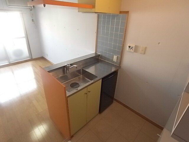 モンテメール学園前の物件内観写真