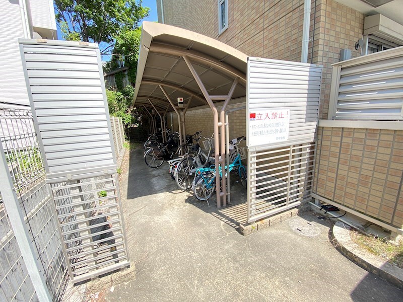 リバープレイス中山手の物件内観写真