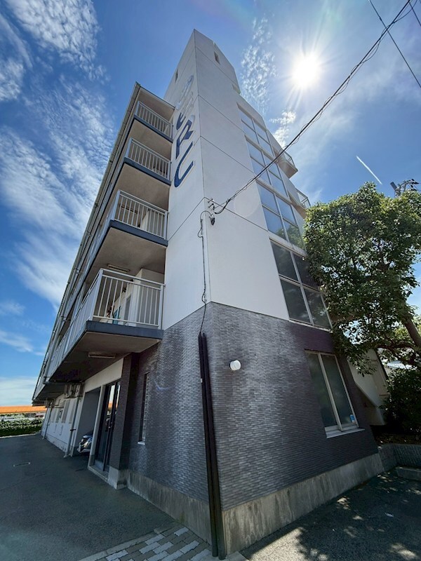 マリンハイム塩屋の物件外観写真