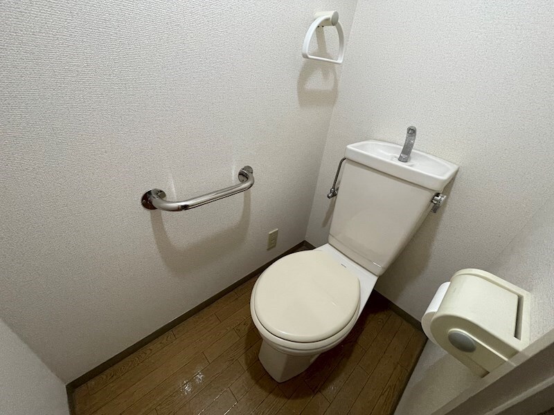 マリンハイム塩屋の物件内観写真