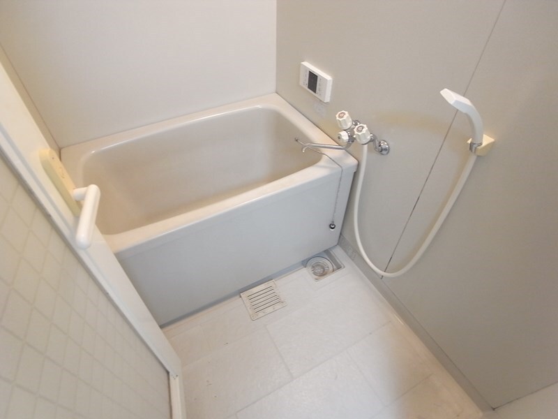 フォーラム城ヶ岡弐番館の物件内観写真