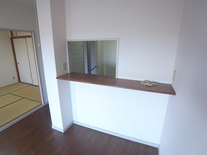 フォーラム城ヶ岡弐番館の物件内観写真