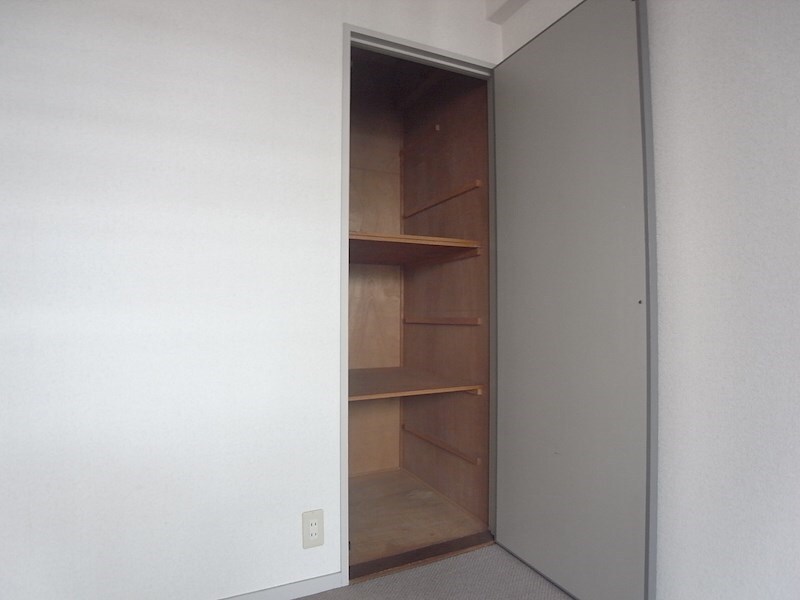 フォーラム城ヶ岡弐番館の物件内観写真