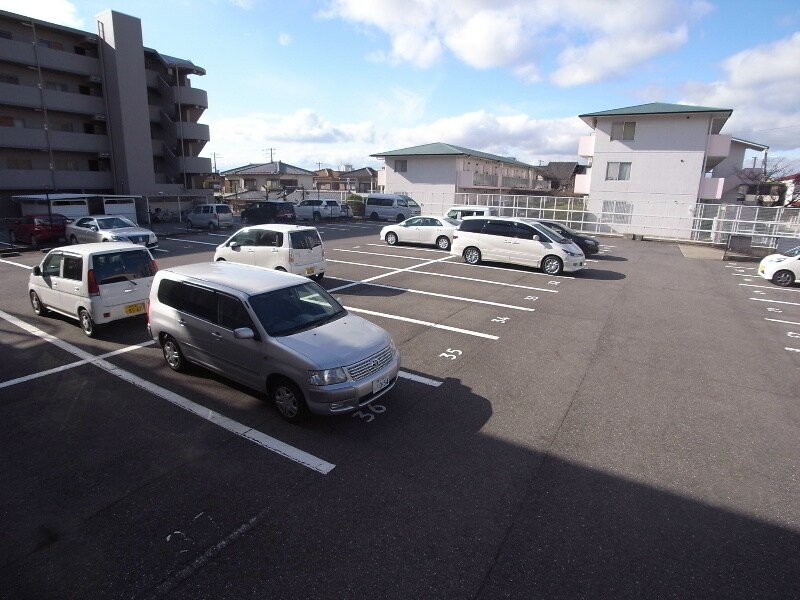 伊川谷駅 バス12分  大津和下車：停歩4分 2階の物件内観写真