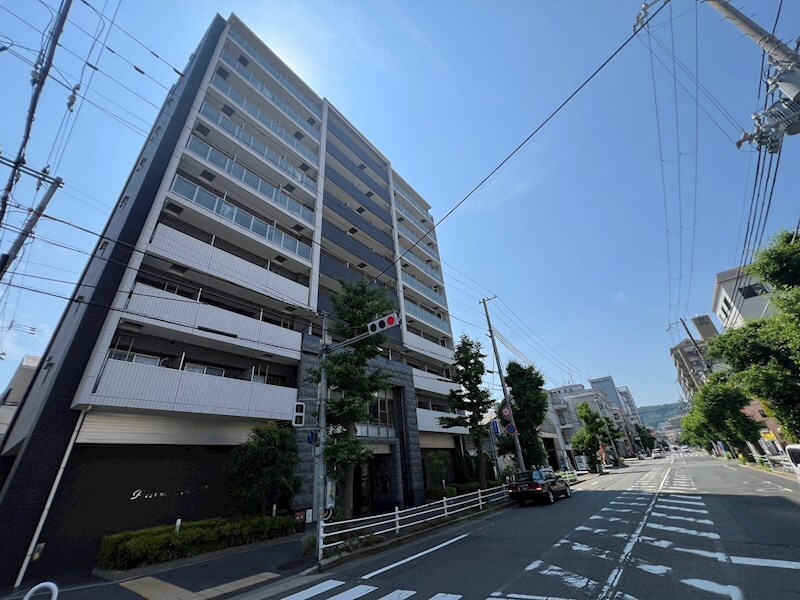 プレサンスKOBEティアラの物件外観写真