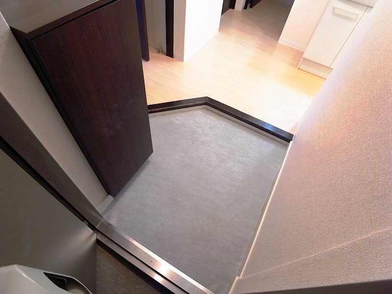 ロイヤルマンション1号棟の物件内観写真