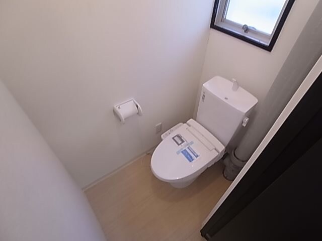 ロイヤルマンション1号棟の物件内観写真