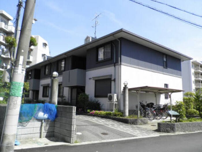 ティエラ甲東園の物件外観写真