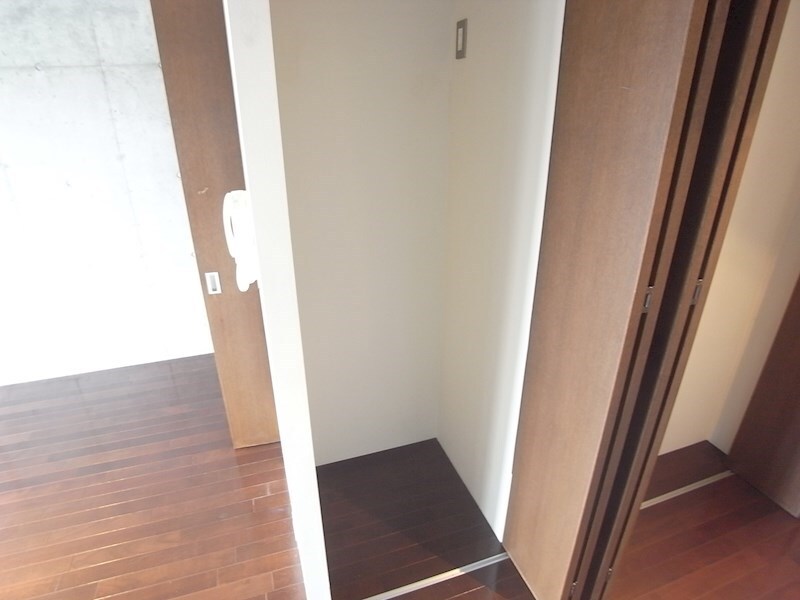 ロイスグラン神戸湊川公園の物件内観写真