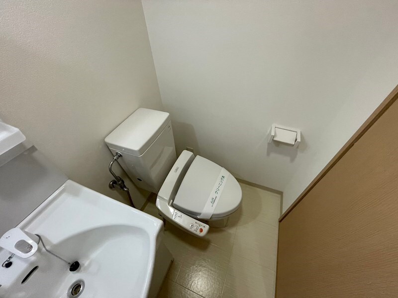 西宮駅 徒歩5分 8階の物件内観写真