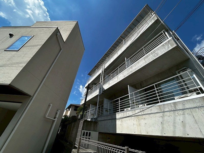 神戸山手アパートメントの物件外観写真