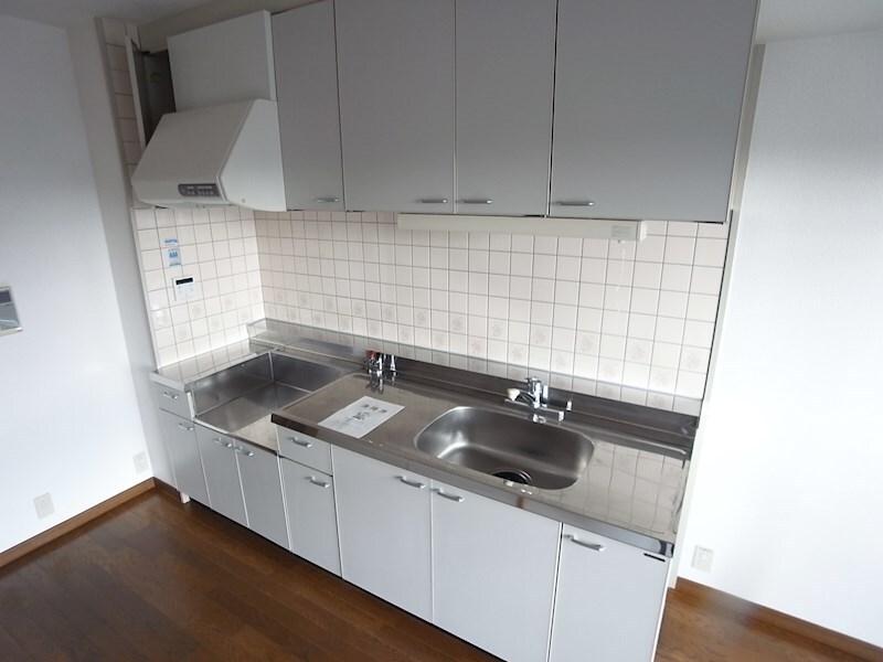 サンリッジ湊川の物件内観写真