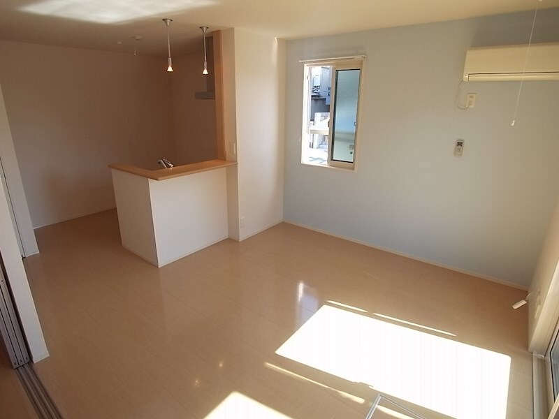 サニーレジデンスの物件内観写真