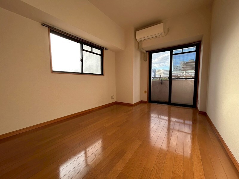 プレサンス神戸裁判所前の物件内観写真