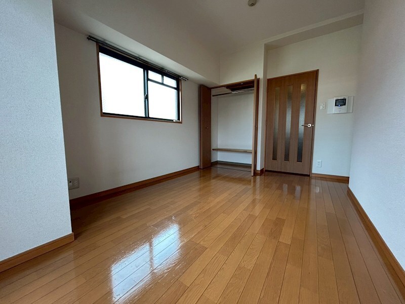 プレサンス神戸裁判所前の物件内観写真