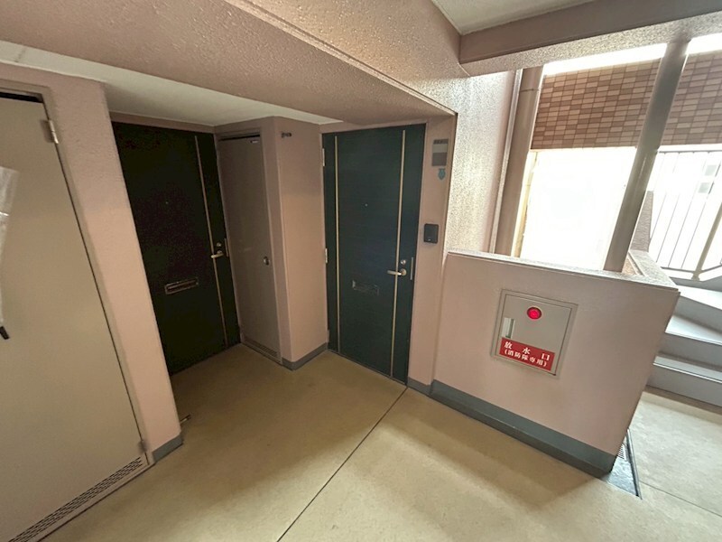 プレサンス神戸裁判所前の物件内観写真