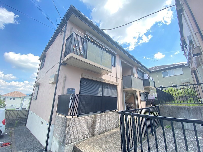 グリーン・メドゥの物件外観写真